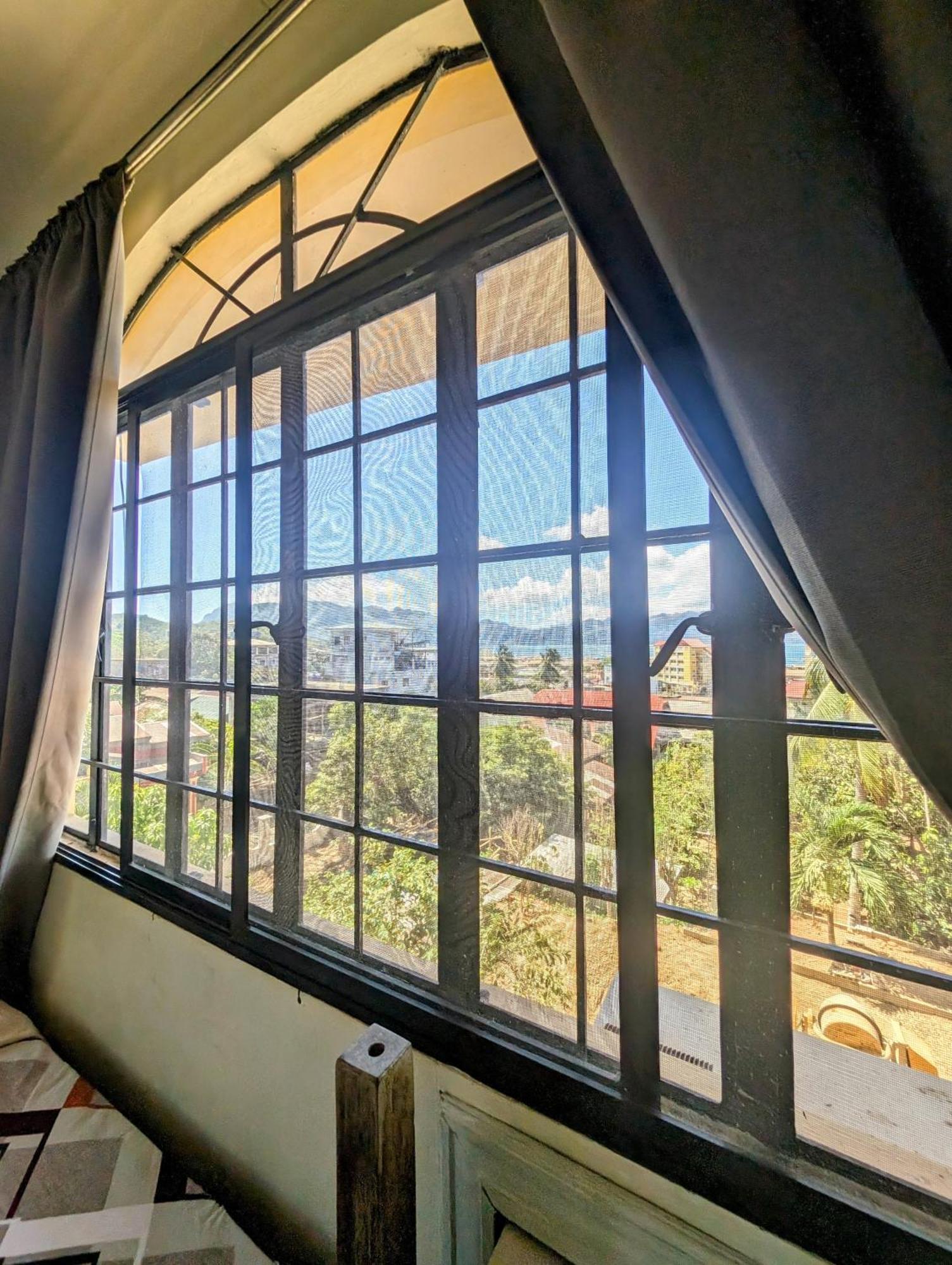 Screaming Gecko Hostel Busuanga Esterno foto