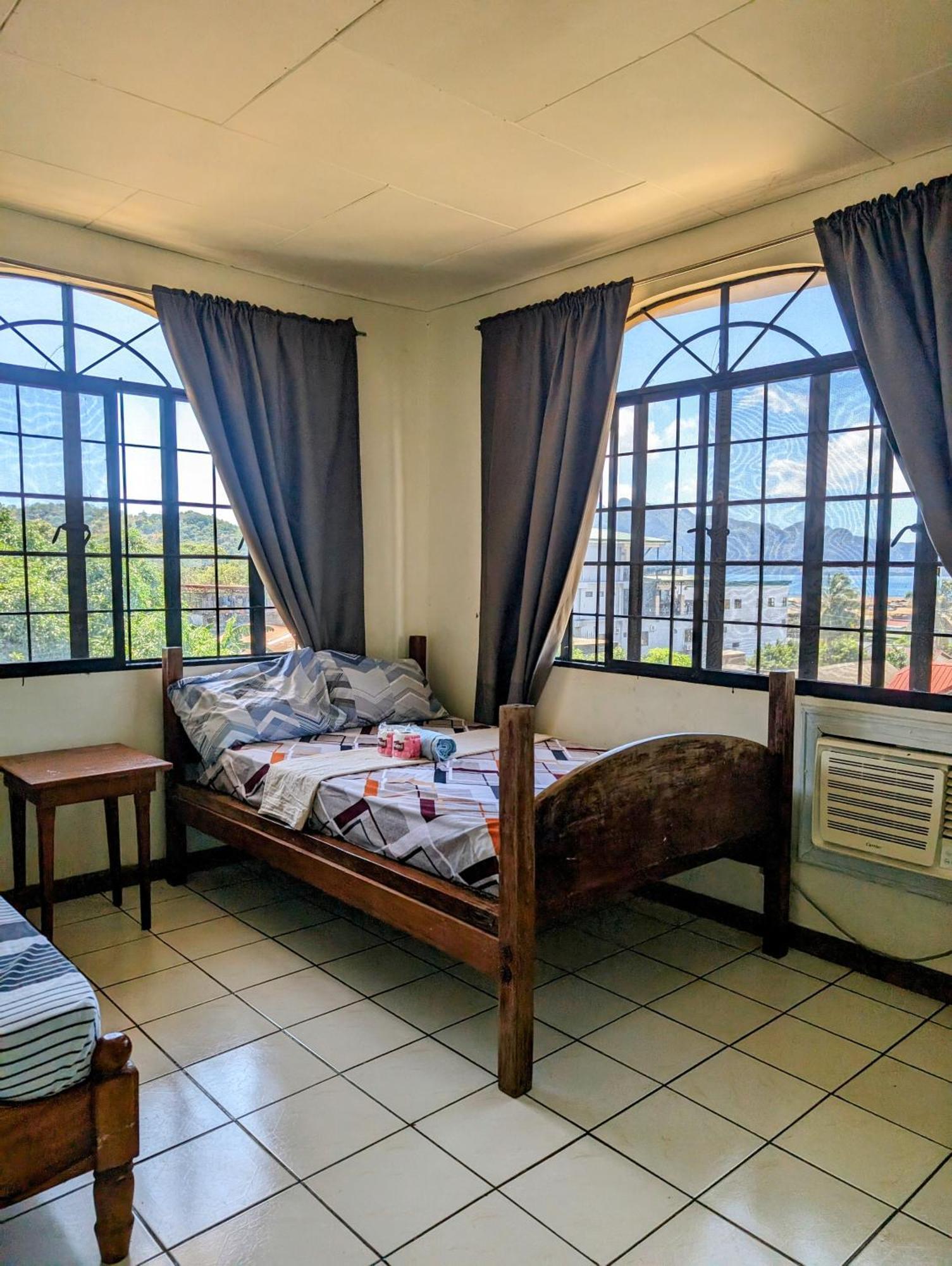 Screaming Gecko Hostel Busuanga Esterno foto